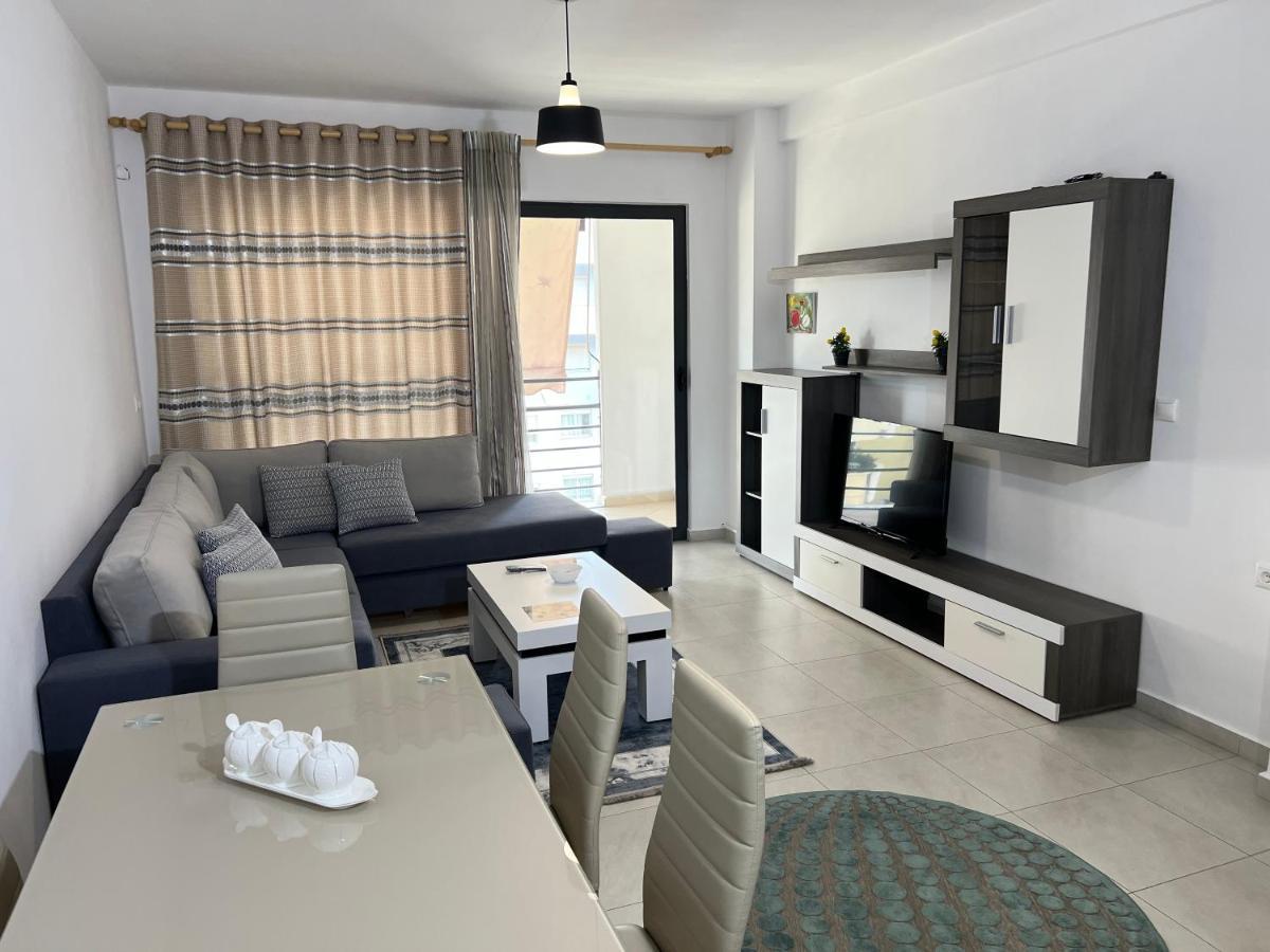 Marinela Apartment Тирана Екстер'єр фото